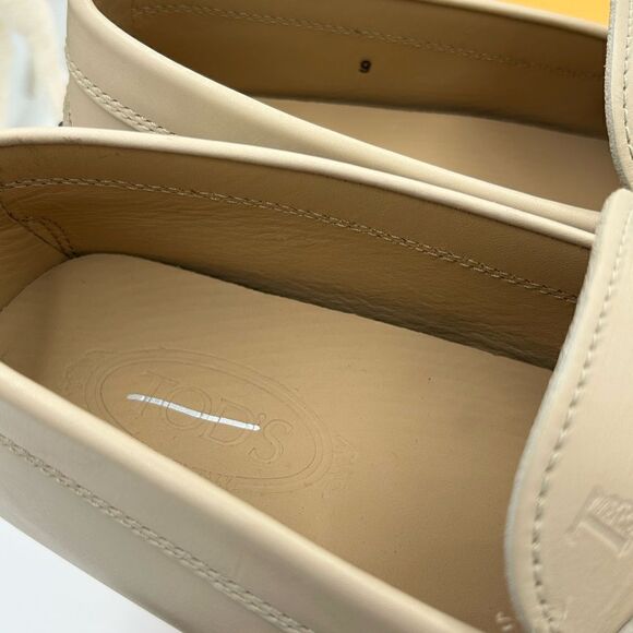 Men’s Tod’s leather driver loafers size 9, made in Italy main image 13